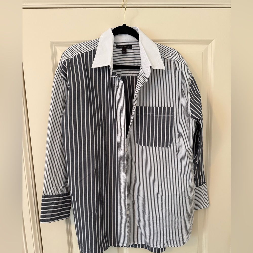 Banana Republic Black & White Striped Contrast Button-Down Shirt